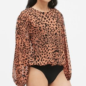 BANANA REPUBLIC PRINT LONG SLEEVE BODYSUIT